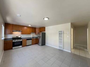 Main picture of 1826 Alcatraz Ave
