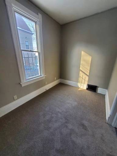 Main picture of 1327 S 14th St