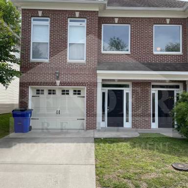 Main picture of 130 Emmyllie Ct NE