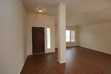 Main picture of 1528 Haynie Bnd