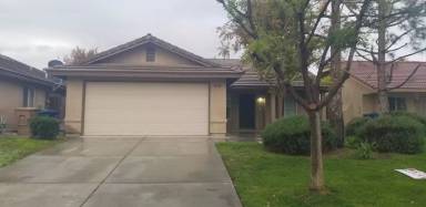 Main picture of 815 Greenwood Meadow Ln