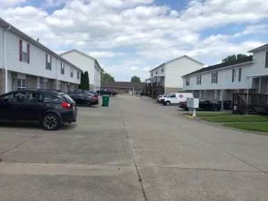 Main picture of 3108 Putnam Ave