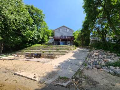 Main picture of 28658 W Lake Dr