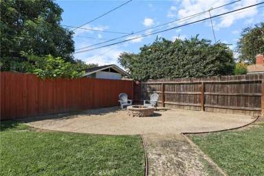 Main picture of 529 N Yale Ave