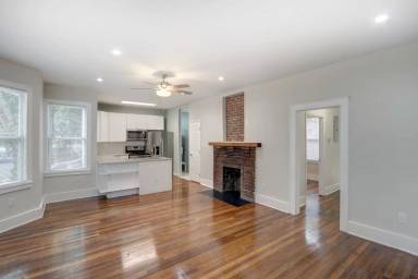 Main picture of 1318 SE 36th St