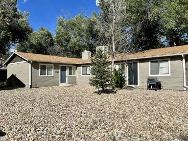 Main picture of 2456 E Willamette Ave