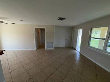 Main picture of 1101 Leeland Heights Blvd E