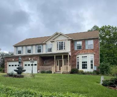 Main picture of 13529 Persian Ct
