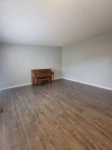 Main picture of 1540 Gary Ct