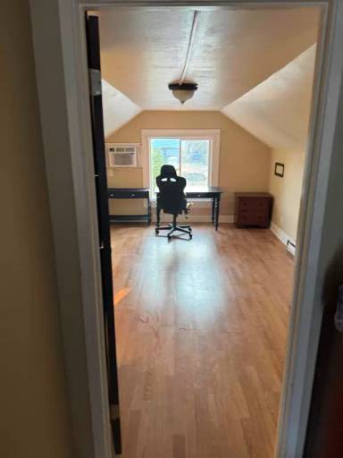 Main picture of 1110 N 4th St