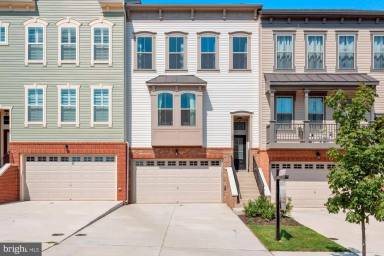 Main picture of 944 Basswood Dr