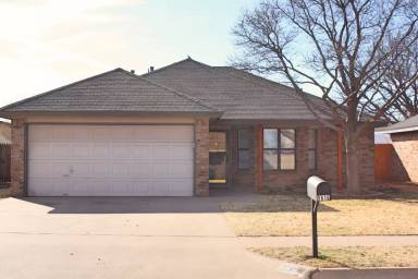 Main picture of 9605 Dover Ave
