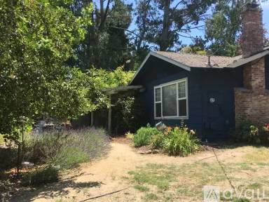 Main picture of 244 Pleasant Hill Rd