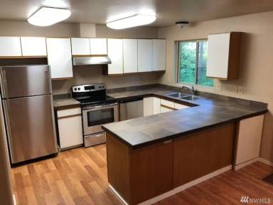 Main picture of 534 University Rd