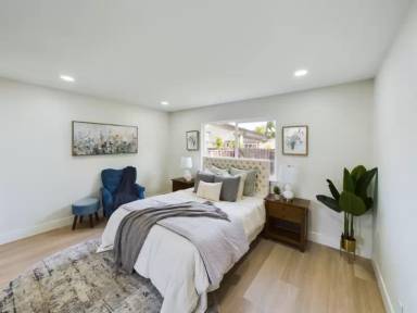 Main picture of 1382 N Capitol Ave