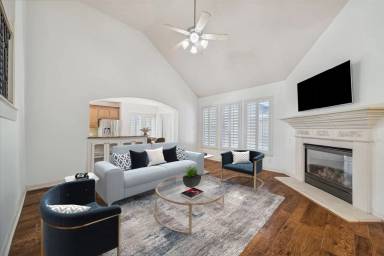 Main picture of 15614 Stone Gables Ln