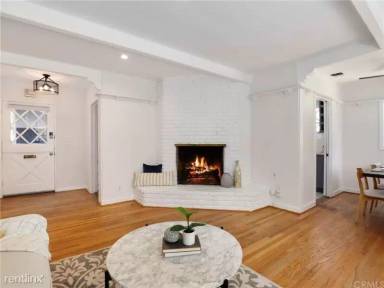 Main picture of 15912 Leadwell St