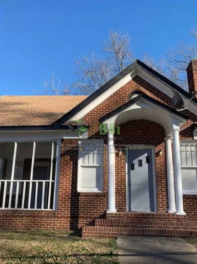 Main picture of 409 Whitesville St
