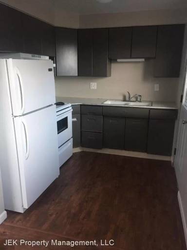 Main picture of 2210 Catalpa Rd