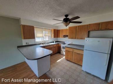 Main picture of 2039 1/2 S Arizona St