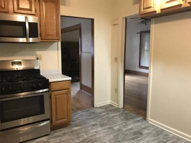 Main picture of 103 Hayden Ave