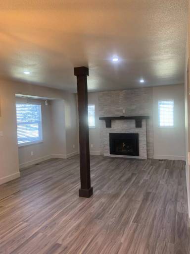 Main picture of 306 NW 7th St