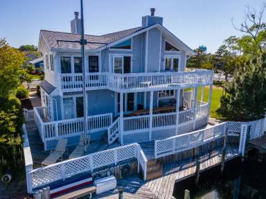 Main picture of 503 S Surf Rd