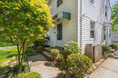 Main picture of 4016 Bayard Rd