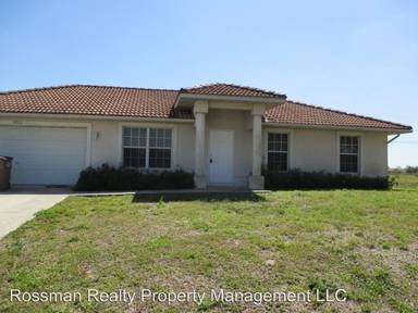 Main picture of 1222 Diplomat Pkwy E