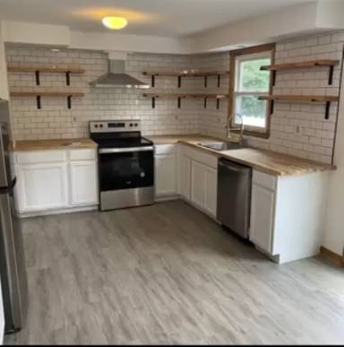 Main picture of 149 Tanglewood Dr