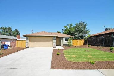 Main picture of 909 Gladys Way
