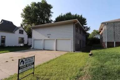 Main picture of 3050 Q St