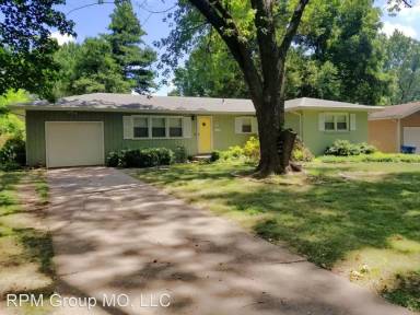 Main picture of 2256 S Hampton Ave