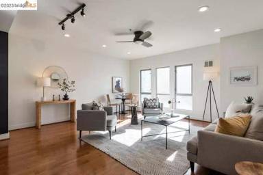 Main picture of 108 Oakwood Ave