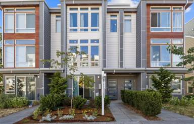 Main picture of 3826 23rd Ave W