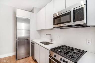 Main picture of 58 Linden Blvd Apartments