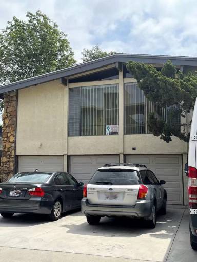 Main picture of 334 Newport Ave