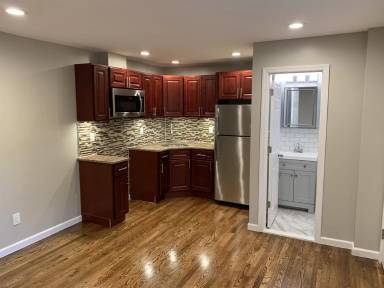 Main picture of 399  ROCK LLC - APT 3