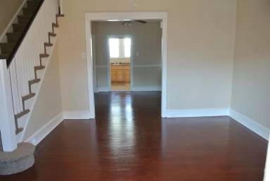 Main picture of 3419 Wellington St
