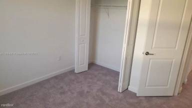 Main picture of 1105 SE 27th Ter