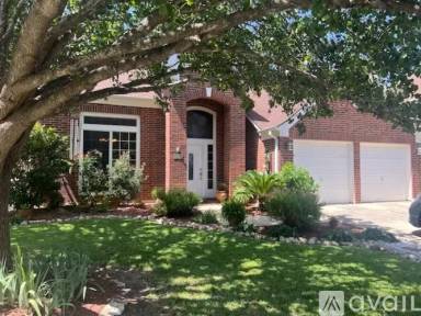 Main picture of 8807 Brae Ridge Dr