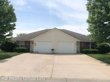 Main picture of 1005 Christie Ln