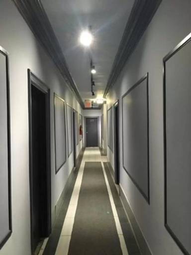 Main picture of 5 Laidlaw Ave