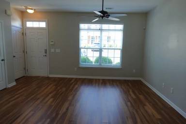 Main picture of 202 Elise Dr