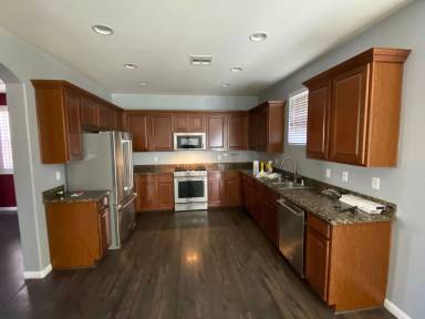 Main picture of 10331 Kadumba St