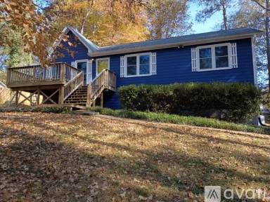 Main picture of 3904 Dollar Cir