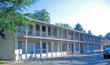 Main picture of 232 NE 3rd Ave