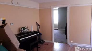 Main picture of 36 Cross St