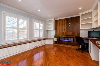 Main picture of 1144 Derbyshire Dr