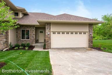 Main picture of 17 Holiday Ridge Ln